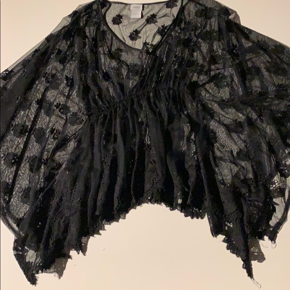 Lace bat winged blouse